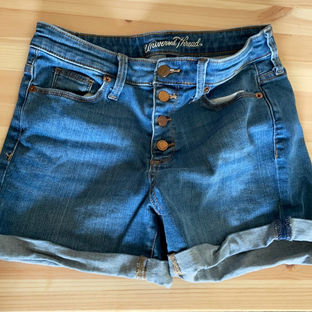 Universal Thread jean shorts